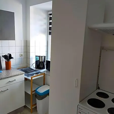 Hotel Flex Aparts - Grosse, Moeblierte In Mit 2 Zimmern 3*